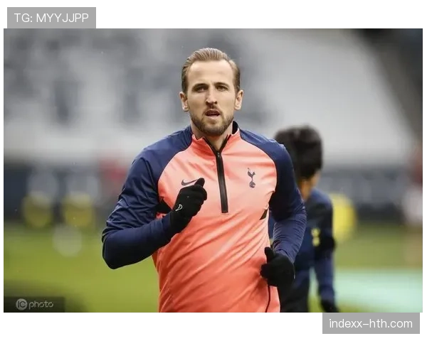 图赫尔进攻层次解析：提升球队进攻效率的关键策略与趋势分析